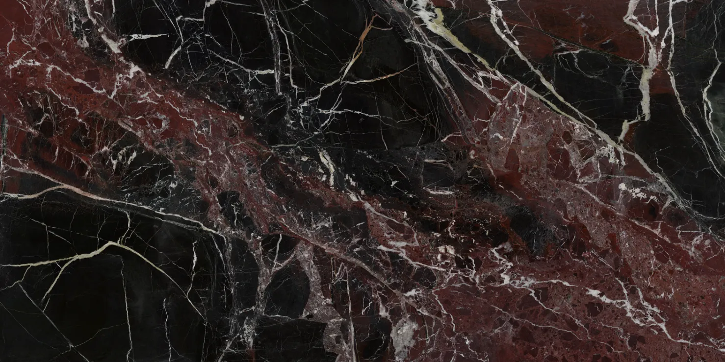 ROSSO LEVANTO